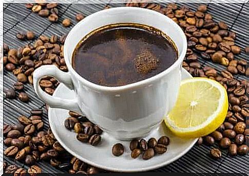 Coffee and lemon: Is it a good mix?