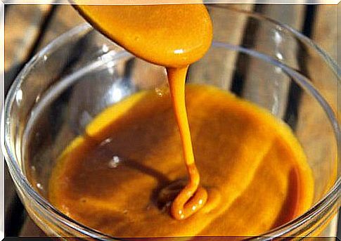 Turmeric mixed with honey